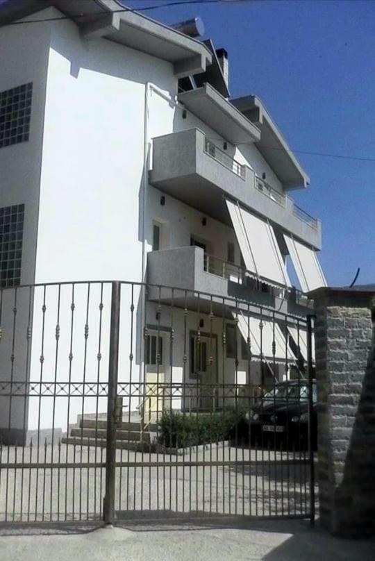 Apartmet Dritan Belulaj Appartamento Orikum Esterno foto